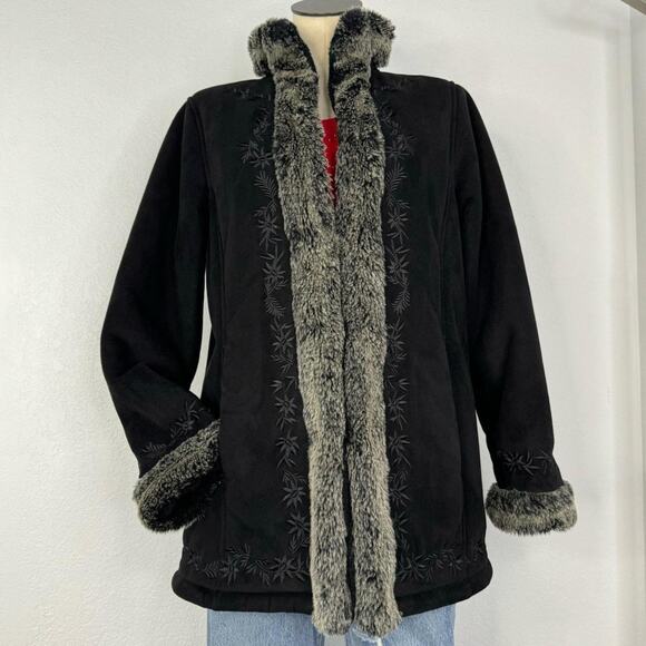 LLBean Warm  Black Faux Suede Embroidered Coat‎ Women's Size M - Picture 3 of 11